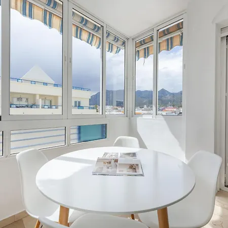 Apartment Banana L