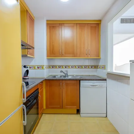 Banana L Apartment *